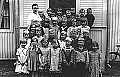 Alaluokat 1958/1959 alakoulun rappusilla